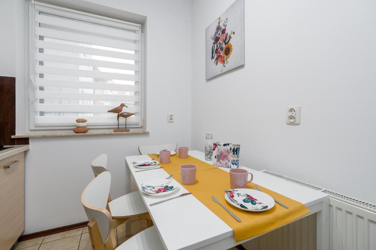 Apartment Sleepway -garbary 95-101d Poznan